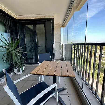 Sunny Patacona Seaview Apartment *